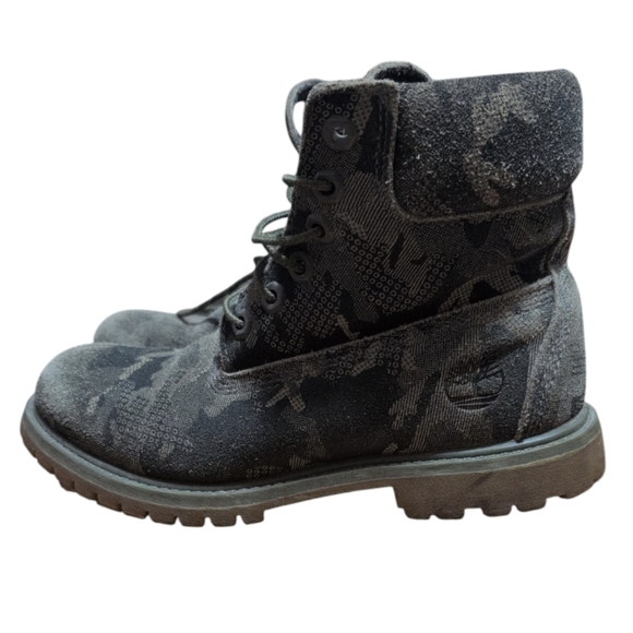Timberland Boots Women's Size 6 Green Camo Jacquard Ankle WP Premium Primaloft - Picture 1 of 7